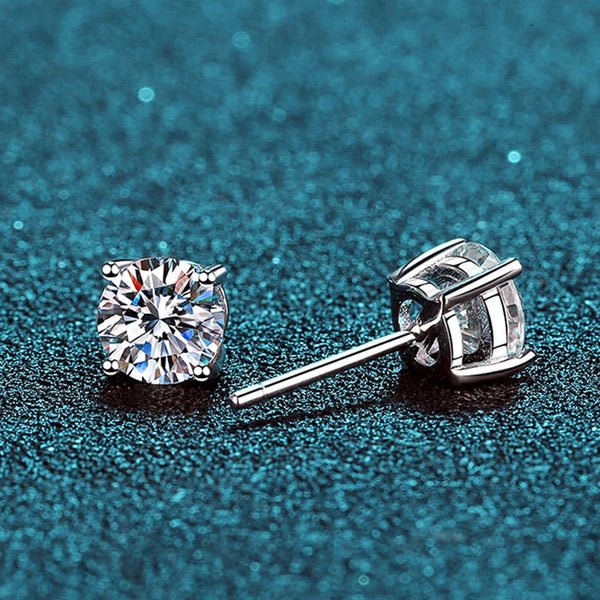 Sparkling Moissanite Ear Studs